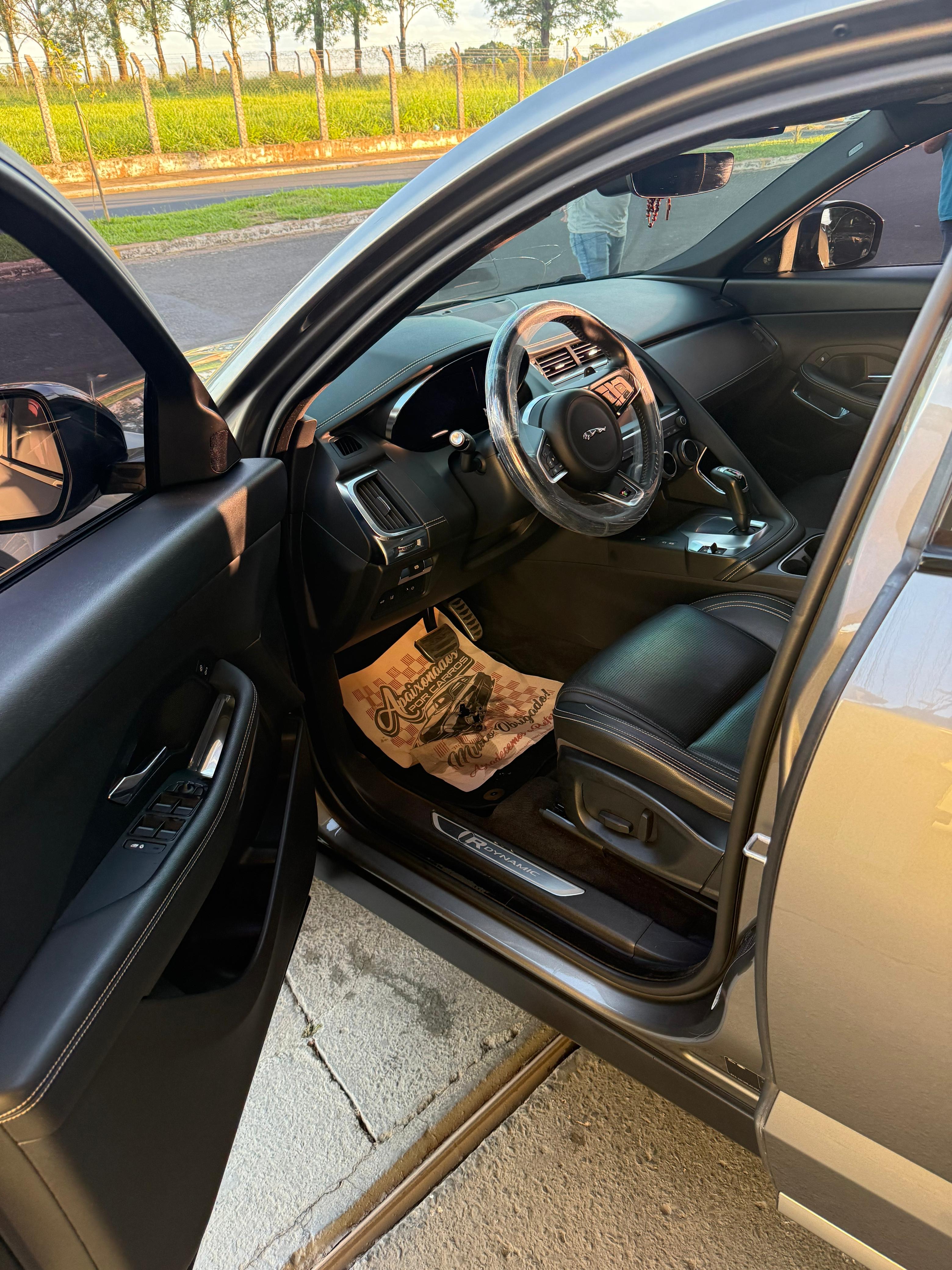 JAGUAR Jaguar E-Pace R-Dynamic 2.0 - miniatura 5